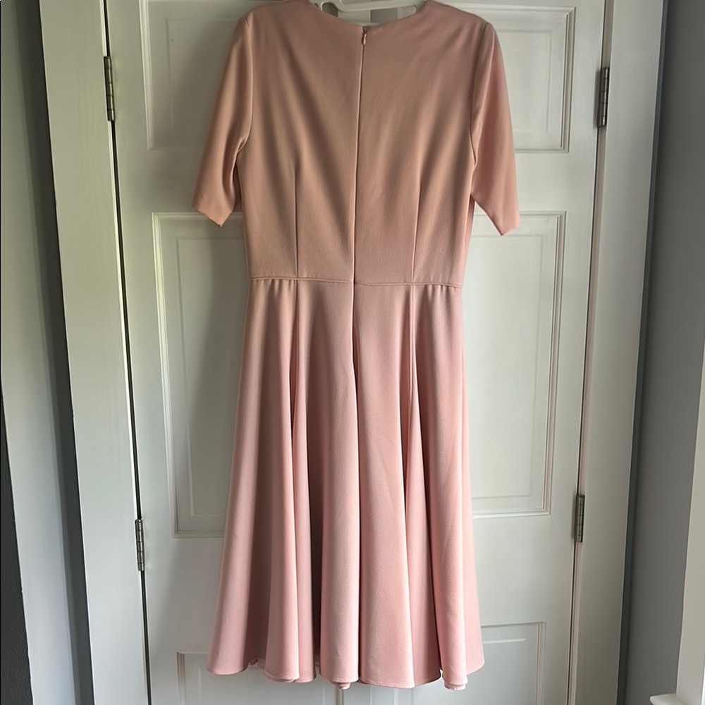 Gal Meets Glam Elegant Pink V-Neck Dress - Picture 3 of 4